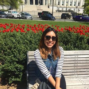 Meet your Posher, Natalie